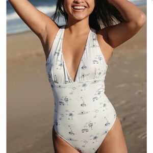 NWOT! Kitty and Vibe Plunge One Piece Cream Retro Swimsuit in Carolina Size 2XLR
